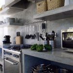 Amenajare bucatarie in stil industrial