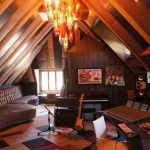 Design interior intr-o mansarda mica