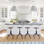 Bucatarie amenajata in design clasic american