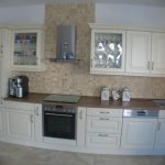 Amenajare bucatarie in stil rustic romanesc