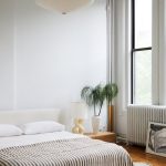 Dormitor amenajat in stil minimalist