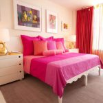 Culori dormitor Feng Shui cu roz
