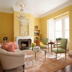 Living galben, cu culori asociate