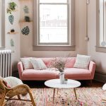 Culori living cu roz