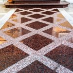 Piatra decorativa - Pardoseala din dala de granit lustruita